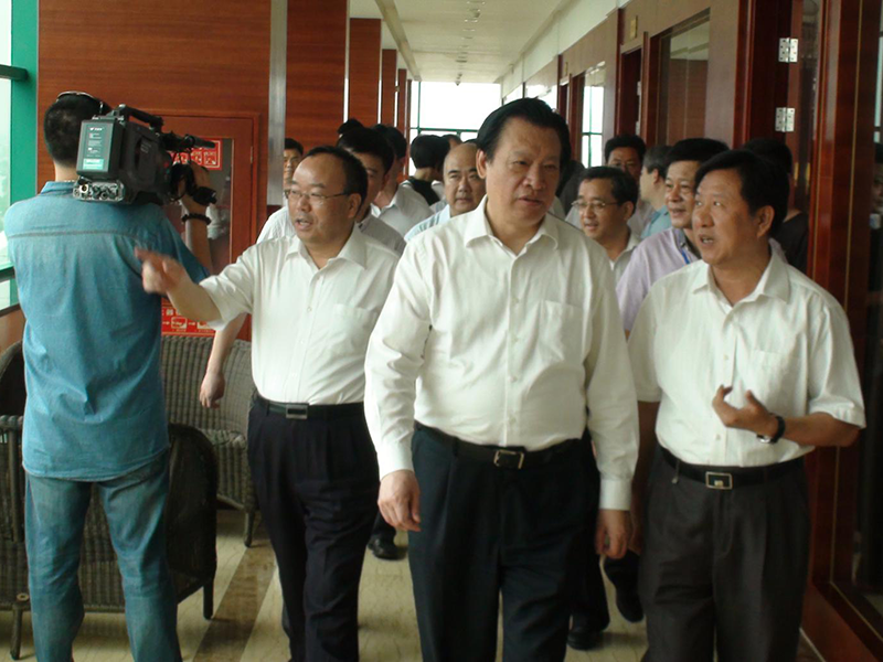 一起草www.17c.com